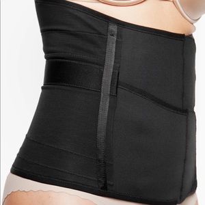 BELLY BANDIT BRAND NEW LUXE BELLY WRAP SIZE S NEW